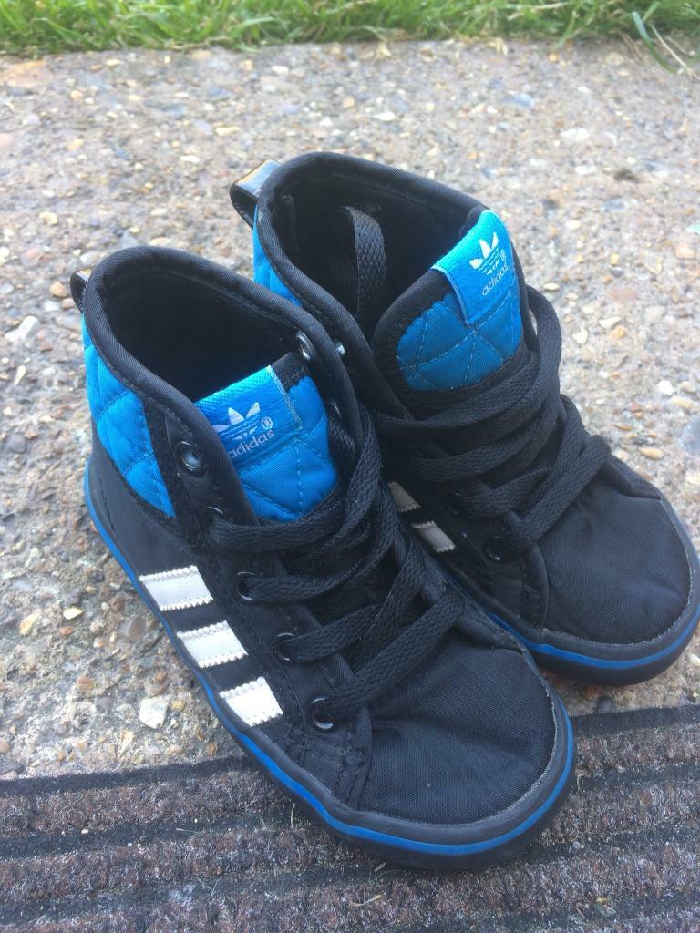 infant size 6 adidas trainers